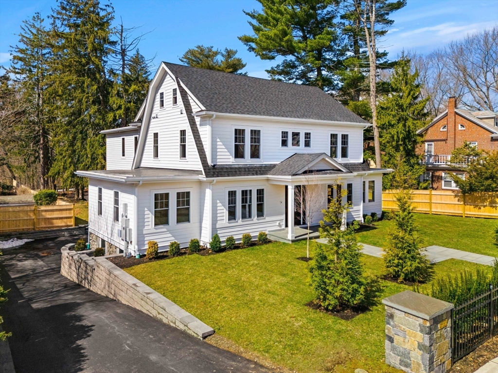 873 Chestnut Street Newton, MA 02468 - Photo 5 of 42