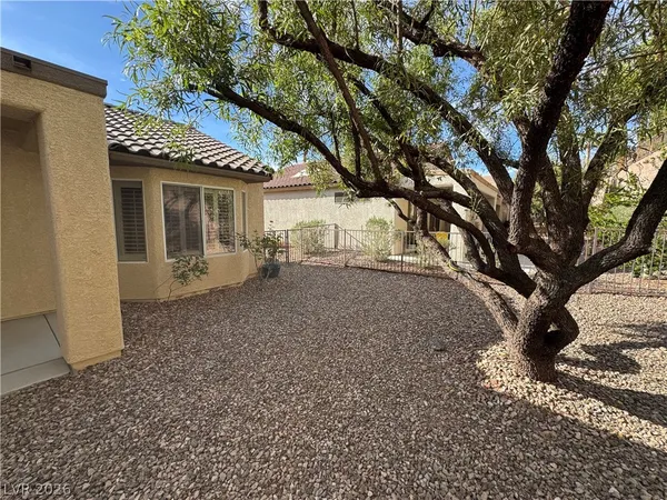 $2,000 | 2166 Grand Traverse Street, Henderson, NV 89052