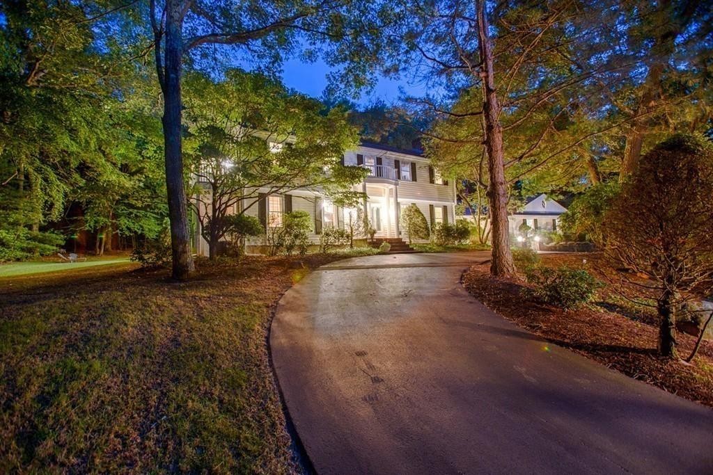 90 Westerly Road Weston, MA 02493 - Photo 1 of 22 Gallery Image 1