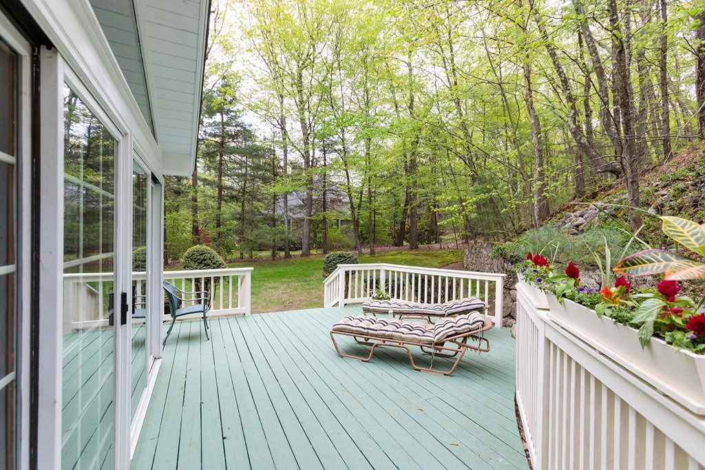 90 Westerly Road Weston, MA 02493 - Photo 20 of 22 Gallery Image 20