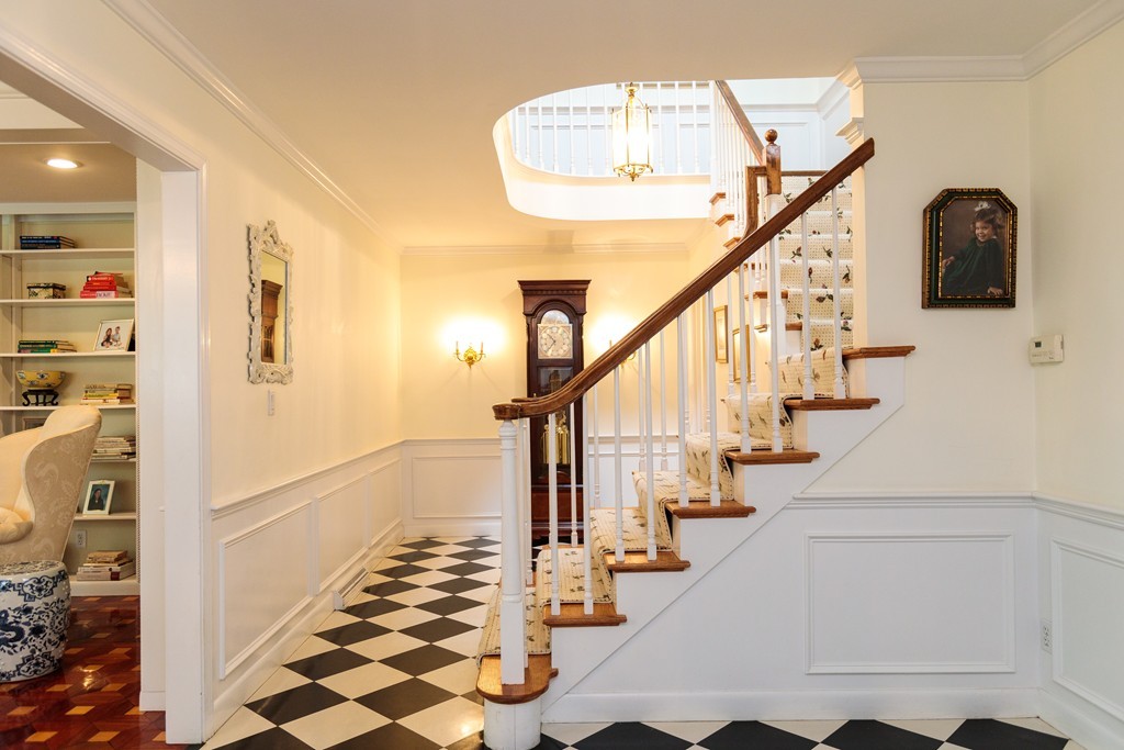 90 Westerly Road Weston, MA 02493 - Photo 3 of 22 Gallery Image 3