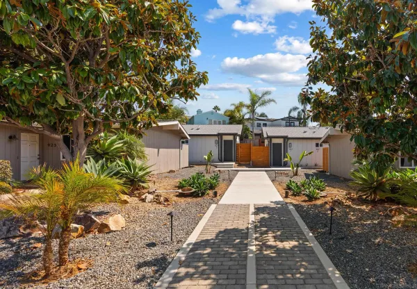 $3,400,000 | 921-927 Regal Road, Encinitas, CA 92024