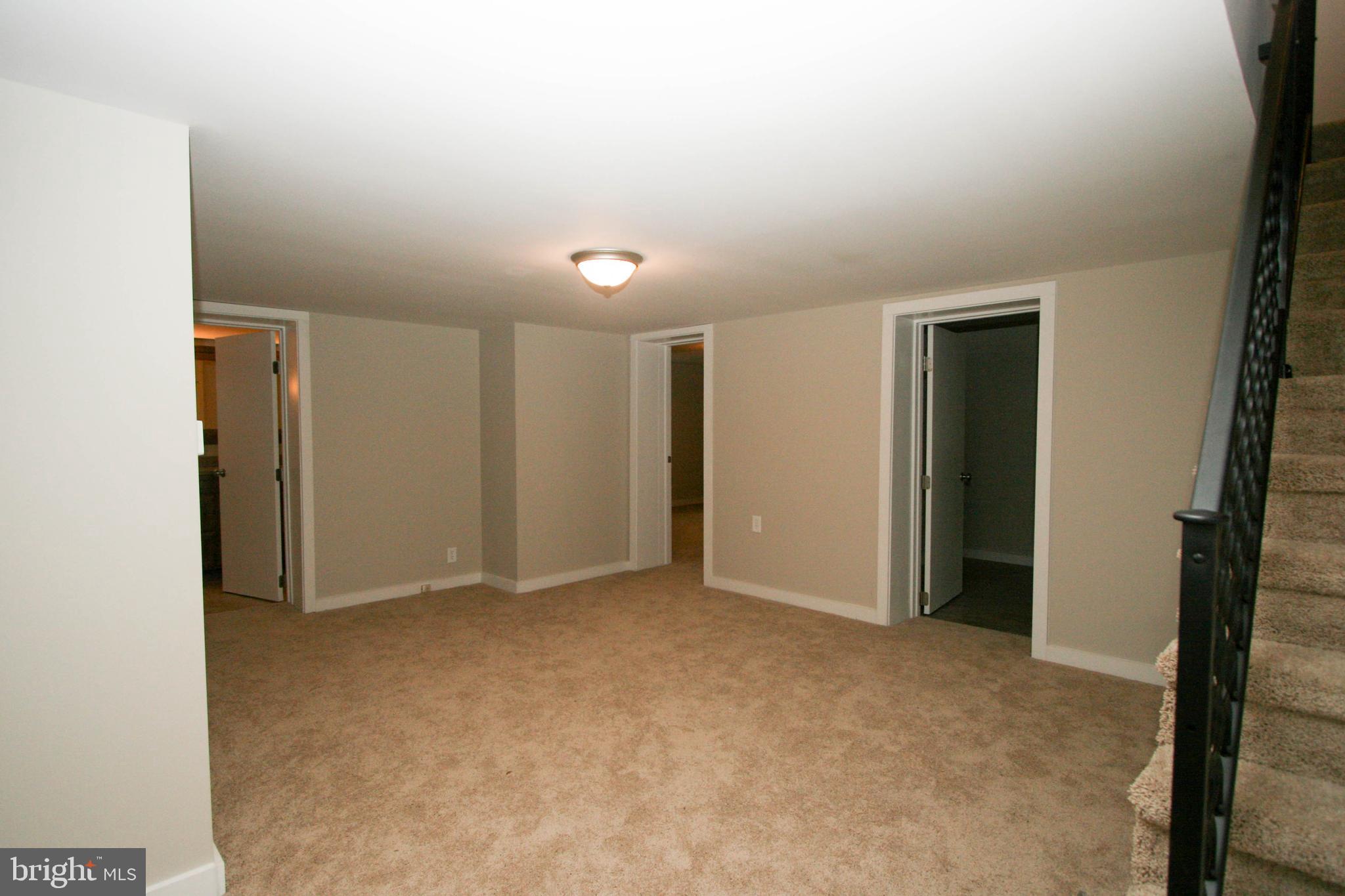 4785 Lewisberry Road Dover, PA 17315 - Photo 22 of 55 Family room - level 1