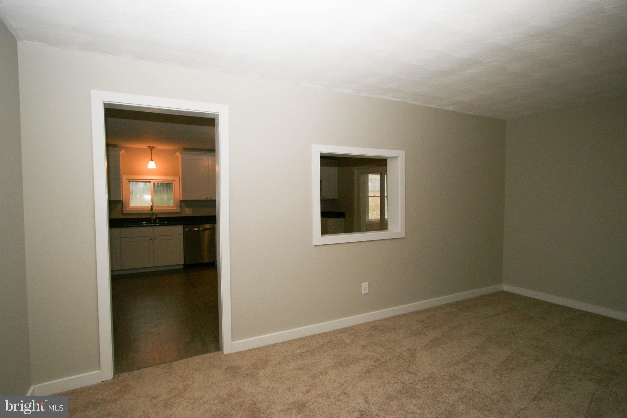 4785 Lewisberry Road Dover, PA 17315 - Photo 4 of 55 Living room - level 1
