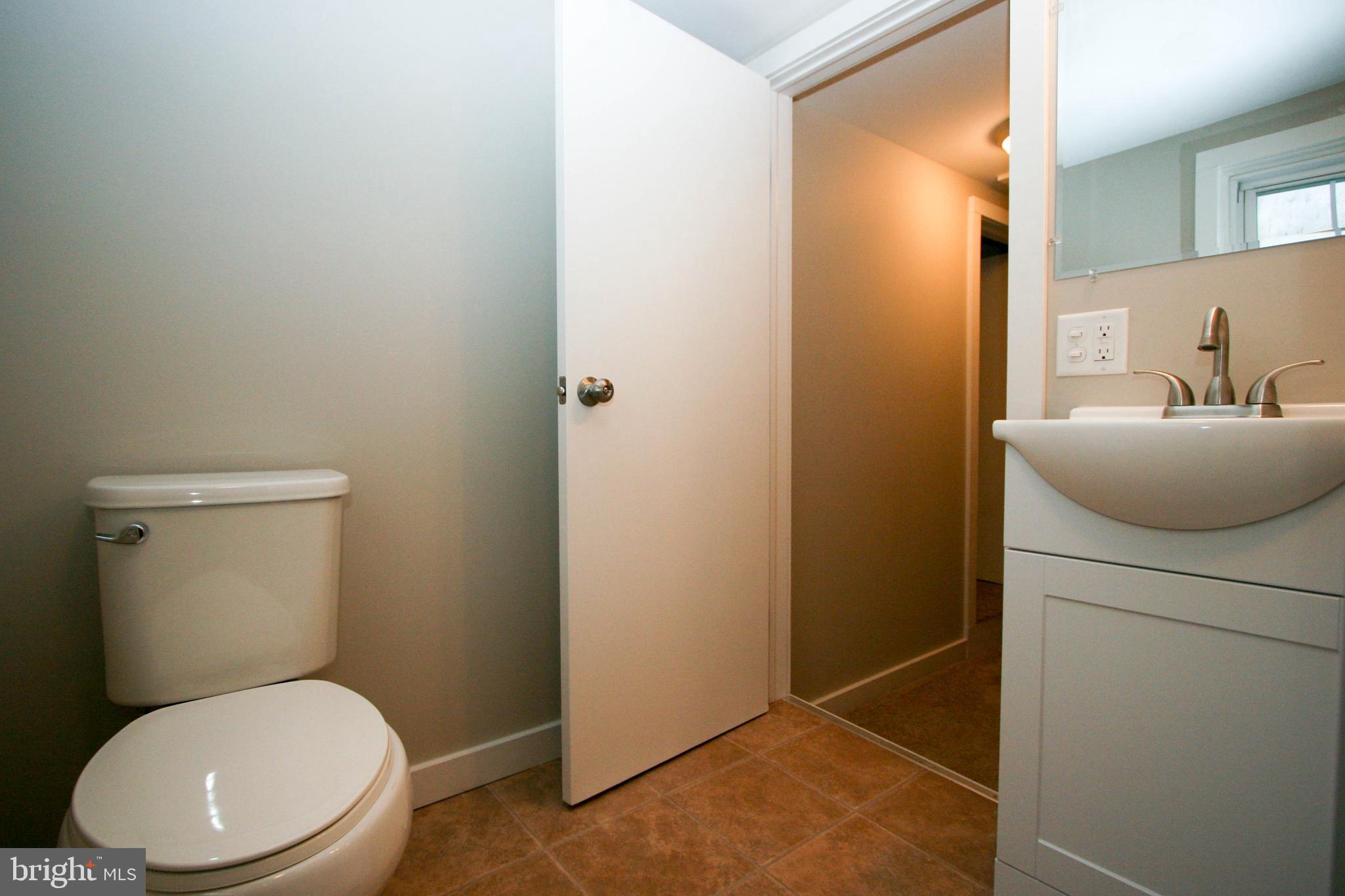 4785 Lewisberry Road Dover, PA 17315 - Photo 41 of 55 Full bath - level 2