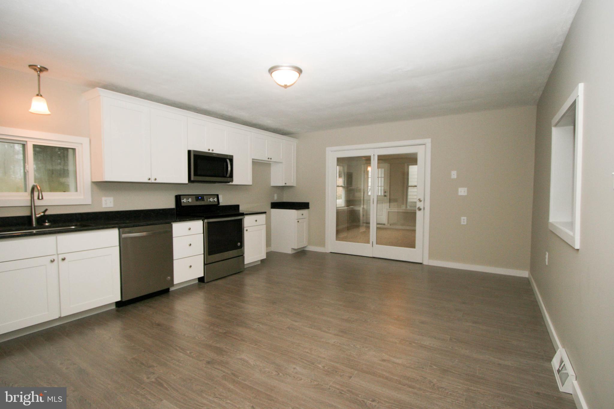 4785 Lewisberry Road Dover, PA 17315 - Photo 9 of 55 Kitchen - level 1