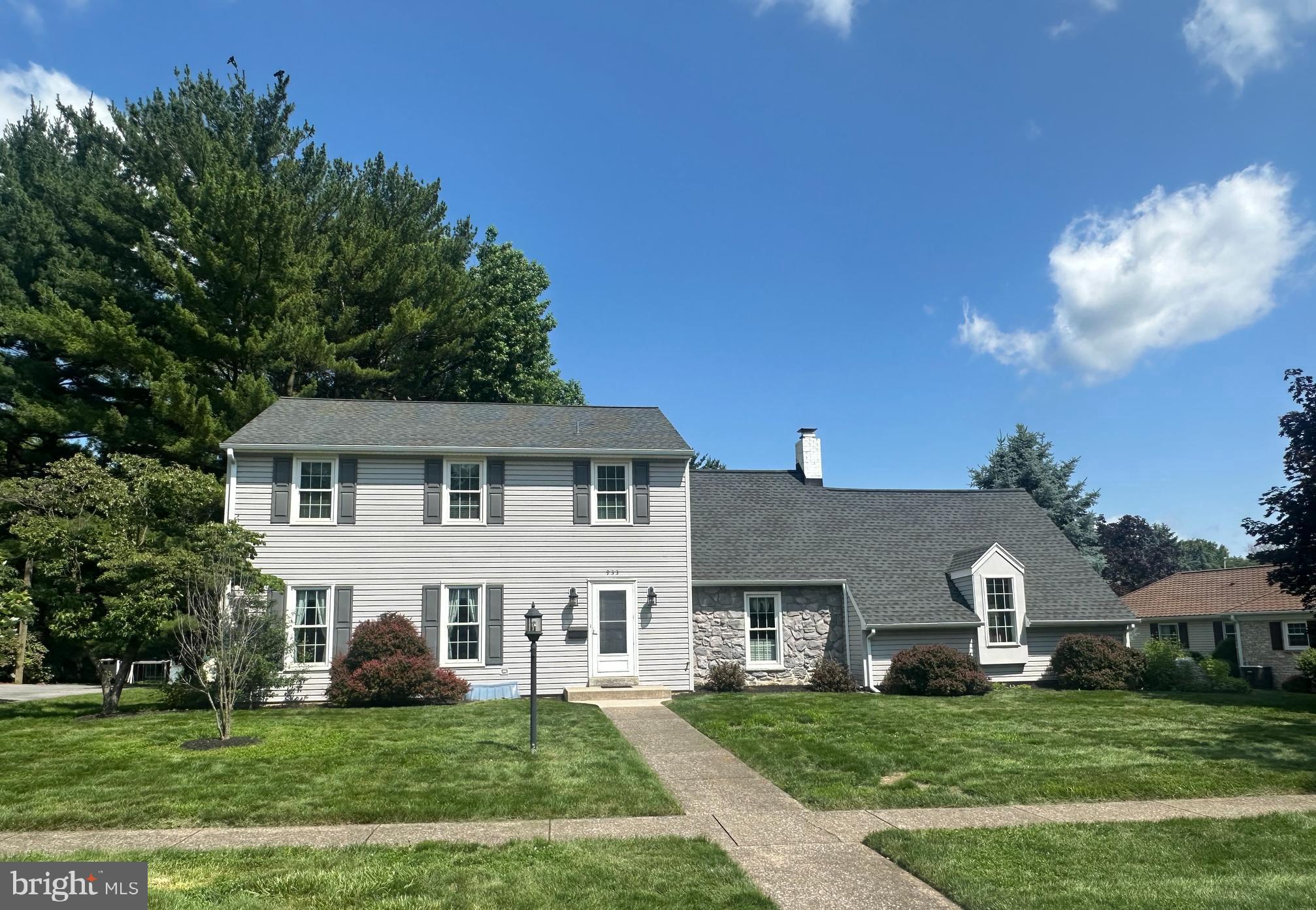 933 Greenlea Road Hershey, PA 17033 - Photo 1 of 41 Gallery Image 1