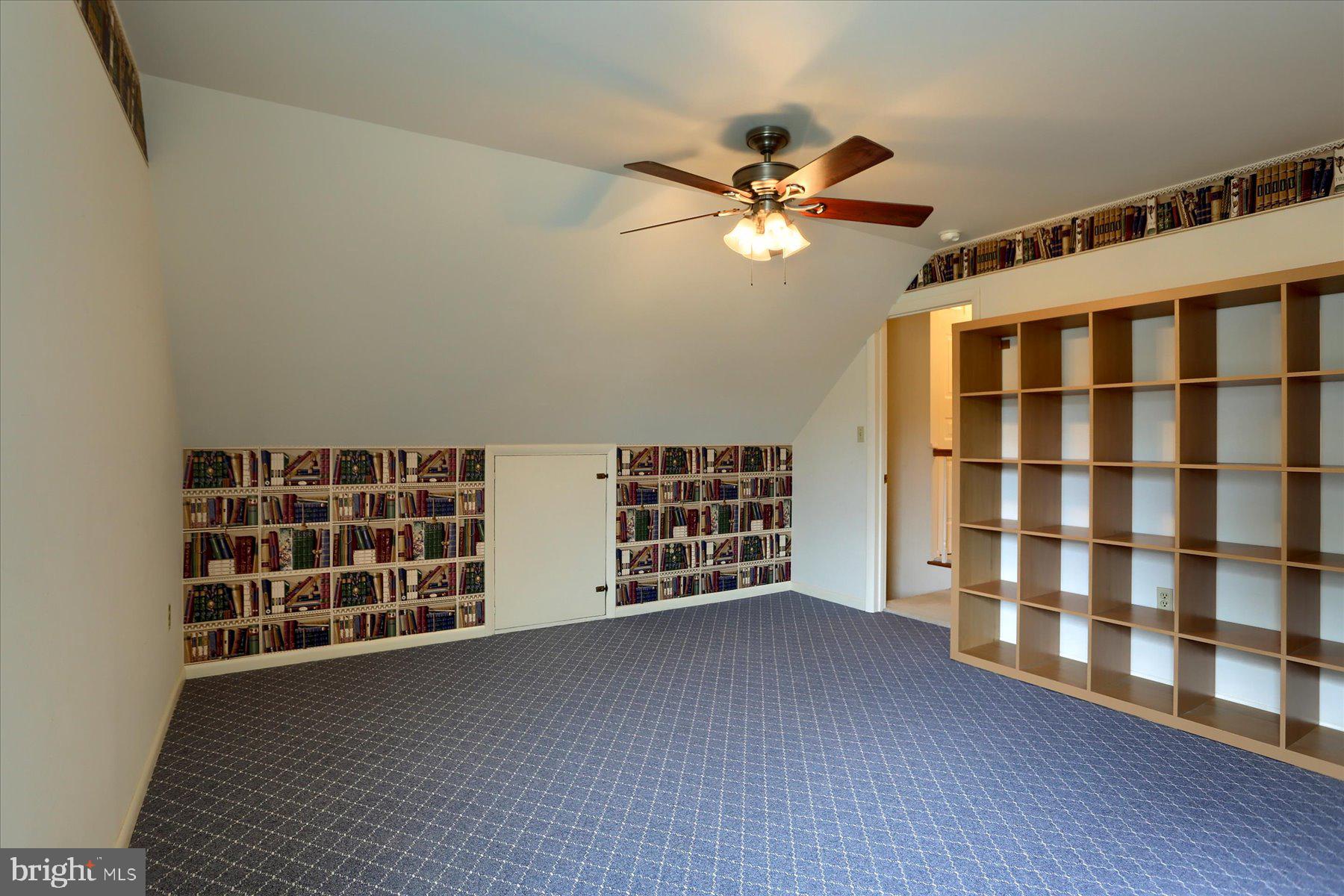 933 Greenlea Road Hershey, PA 17033 - Photo 27 of 41 Gallery Image 27