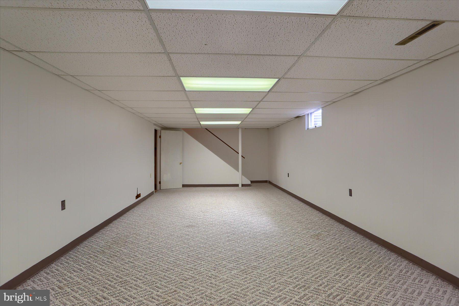 933 Greenlea Road Hershey, PA 17033 - Photo 34 of 41 Gallery Image 34