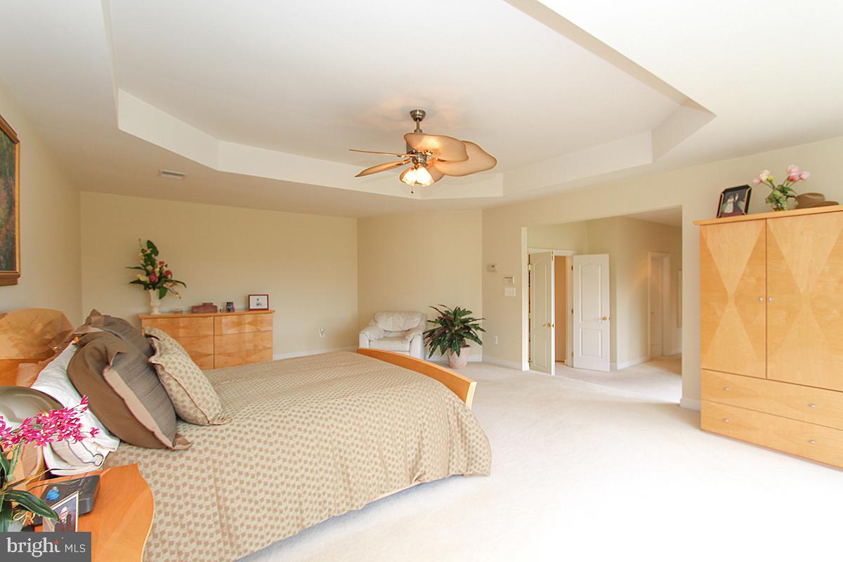 15930 Spyglass Hill Loop Gainesville, VA 20155 - Photo 25 of 46