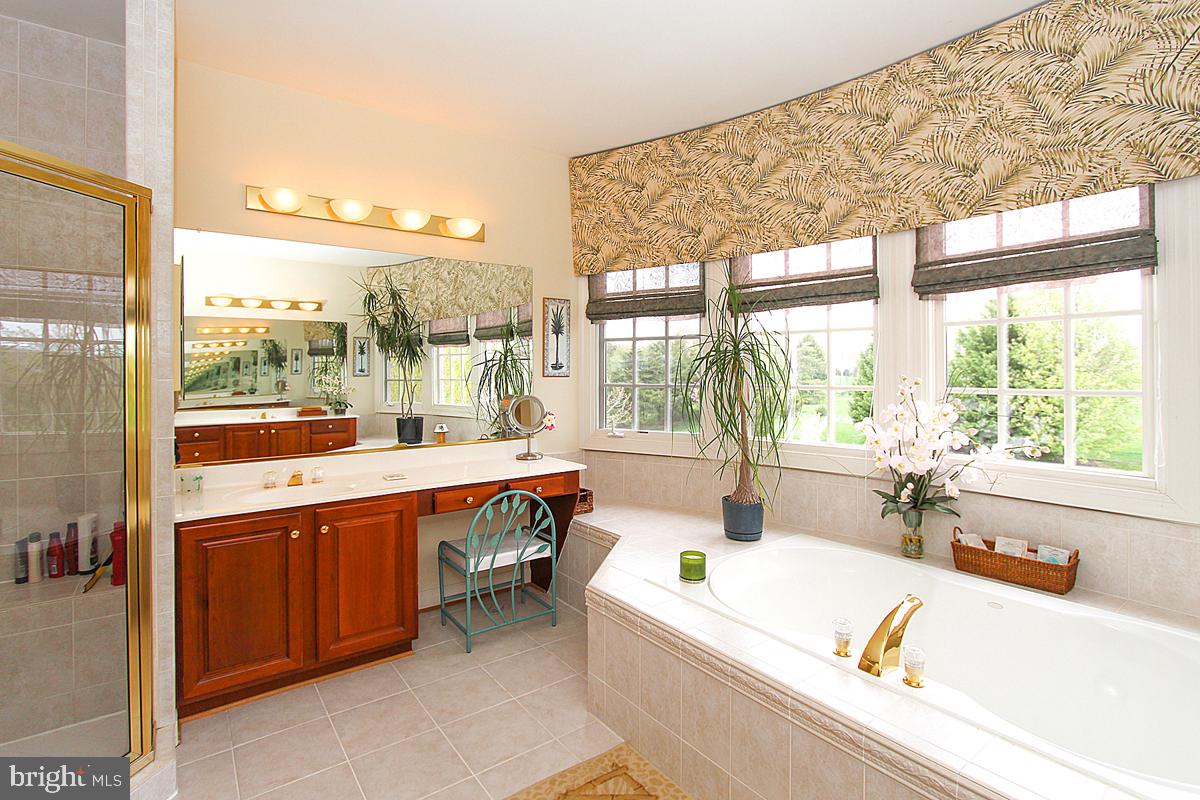 15930 Spyglass Hill Loop Gainesville, VA 20155 - Photo 27 of 46