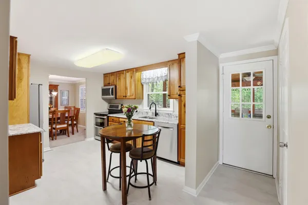 $3,650 | 1522 Powells Tavern Place, Herndon, VA 20170