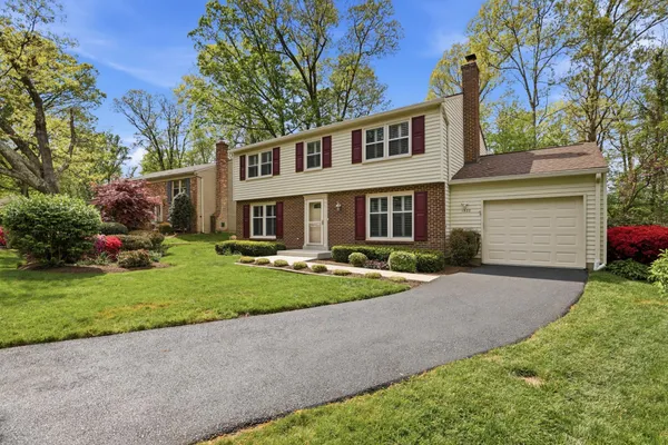 $3,650 | 1522 Powells Tavern Place, Herndon, VA 20170