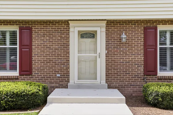 $3,650 | 1522 Powells Tavern Place, Herndon, VA 20170