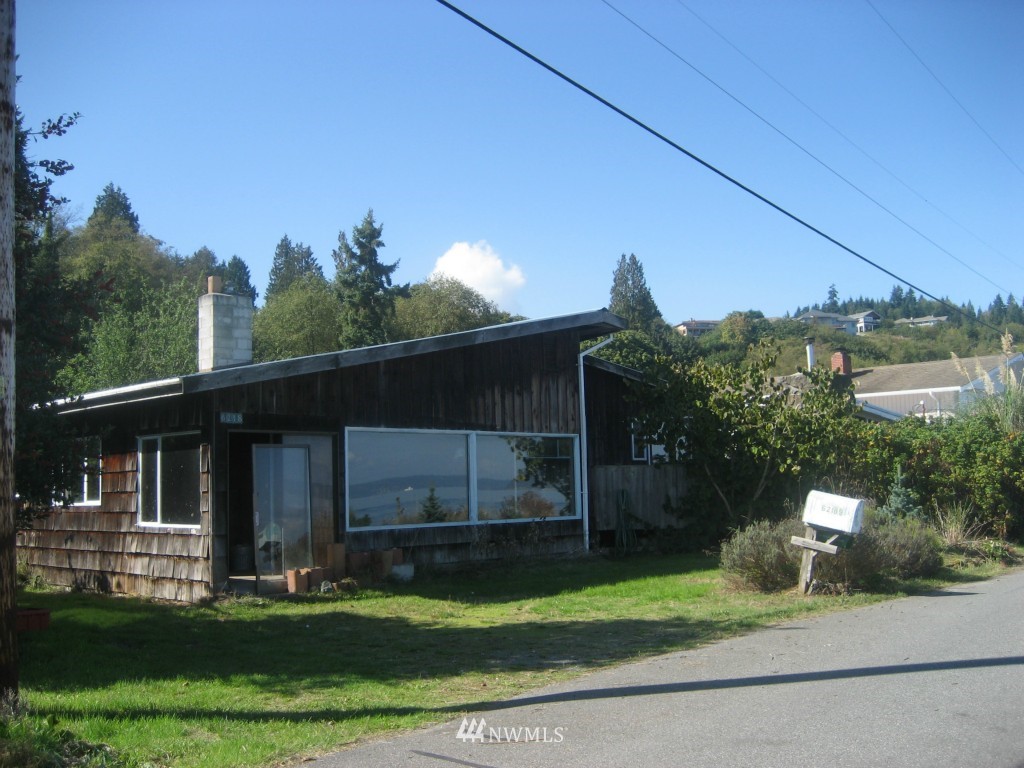 6218 South Brighton Beach Road Clinton, WA 98236 - Photo 11 of 25 Gallery Image 11