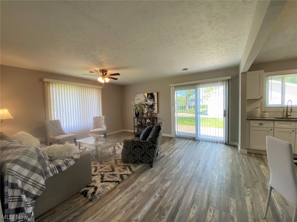 6002 Randy Road Bedford Heights, OH 44146 - Photo 3 of 16