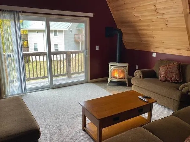 $795,000 | 633 Vermont Rte 100, Stratton, VT 05360