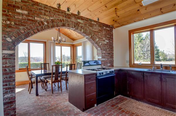 86 Everett Street Natick, MA 01760 - Photo 7 of 22