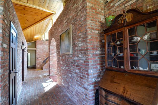 86 Everett Street Natick, MA 01760 - Photo 10 of 22