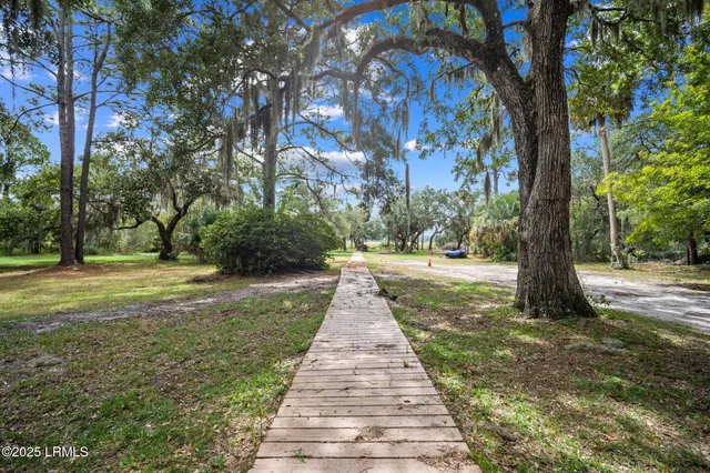 $650,000 | 45 Vinel Lane, Bluffton, SC 29910