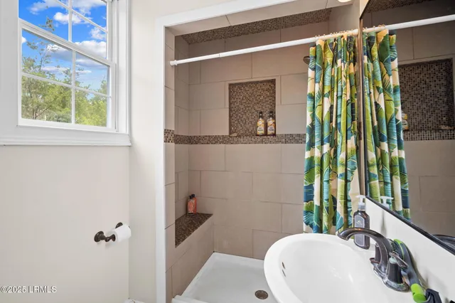 $650,000 | 45 Vinel Lane, Bluffton, SC 29910