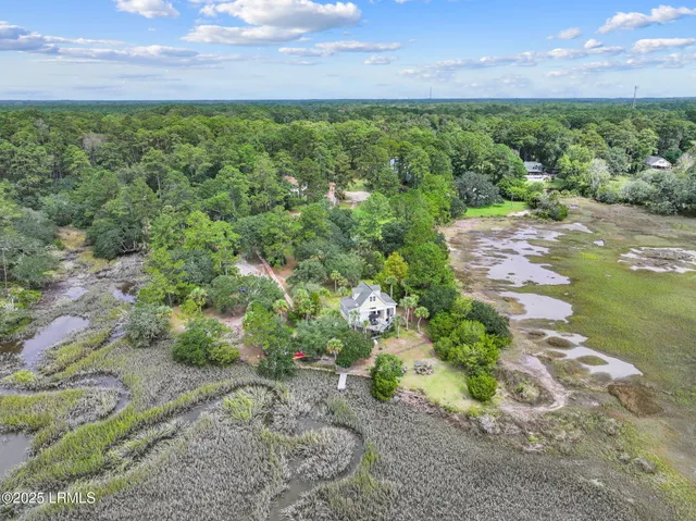 $650,000 | 45 Vinel Lane, Bluffton, SC 29910