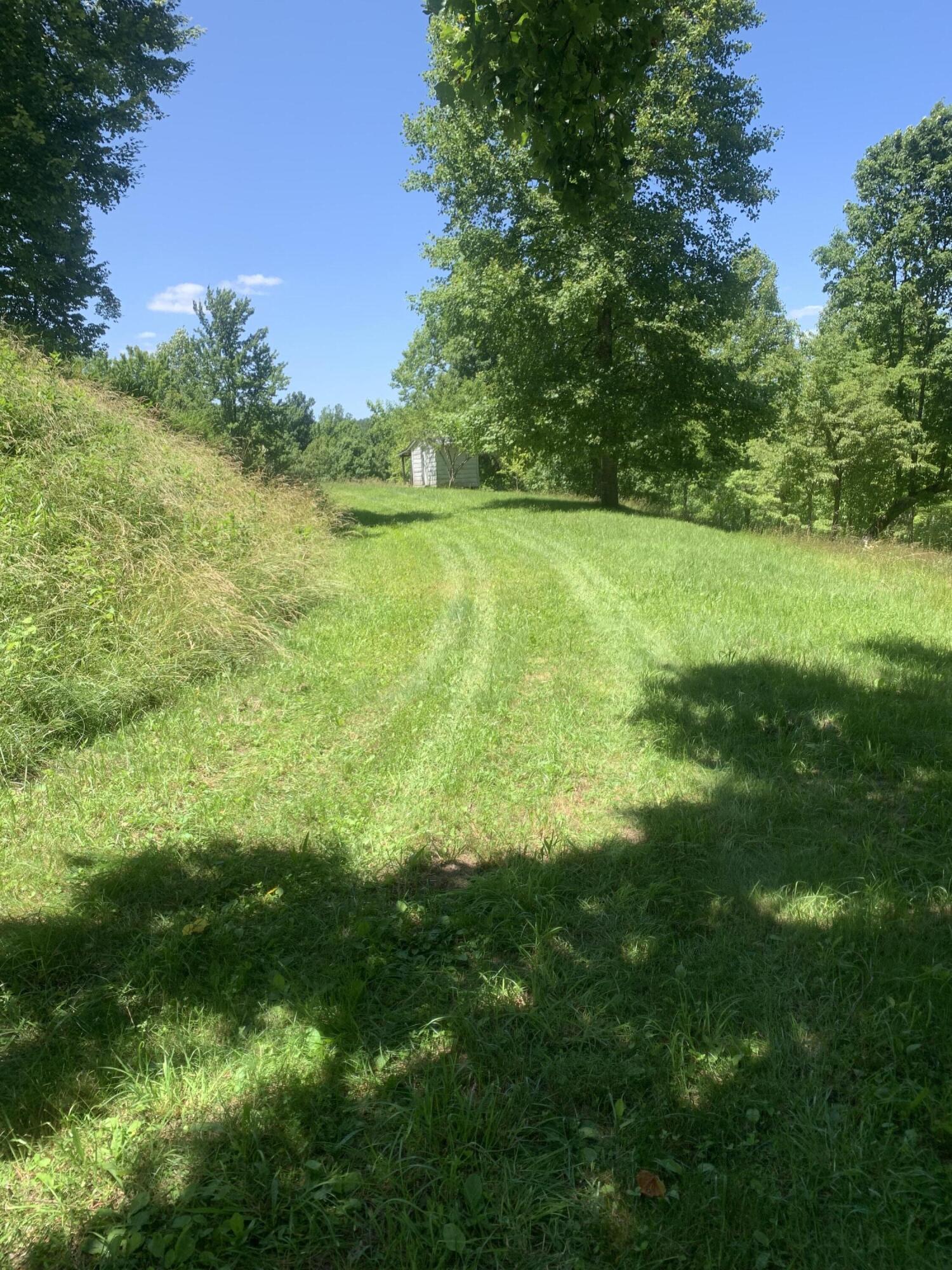 9999 Big Barn Road Tyner, KY 40486 - Photo 5 of 13 big barn 13