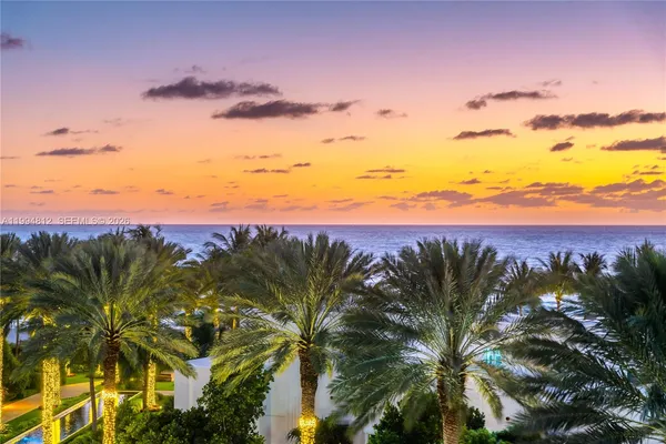 $20,000 | 100 South Pointe Drive, Unit 610, Miami Beach, FL 33139