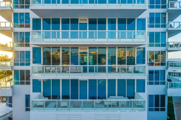 $20,000 | 100 South Pointe Drive, Unit 610, Miami Beach, FL 33139