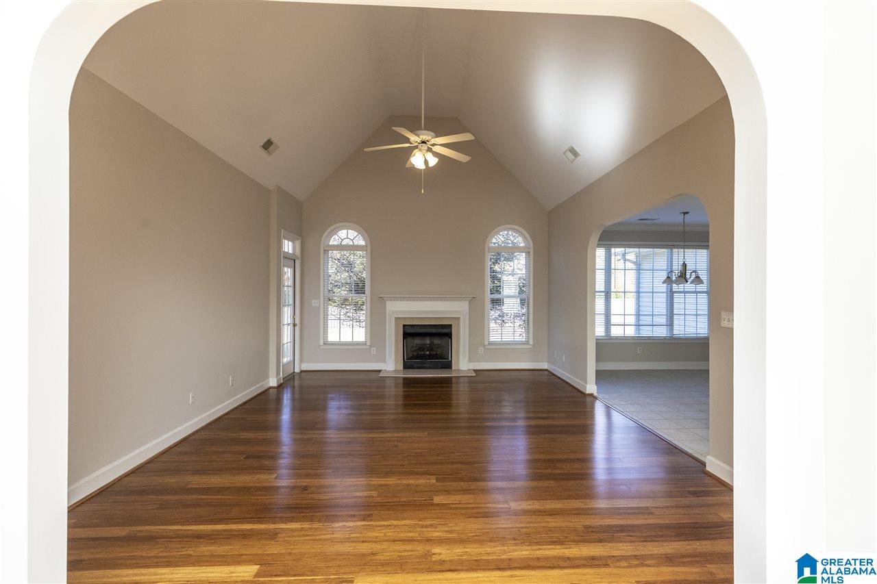100 Silverstone Lane Alabaster, AL 35007 - Photo 9 of 44