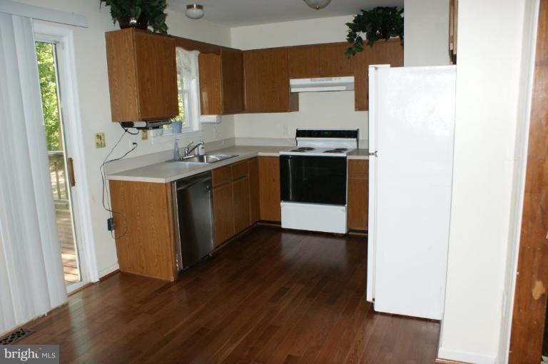 12780 Olivet Road Lusby, MD 20657 - Photo 5 of 21 Kitchen