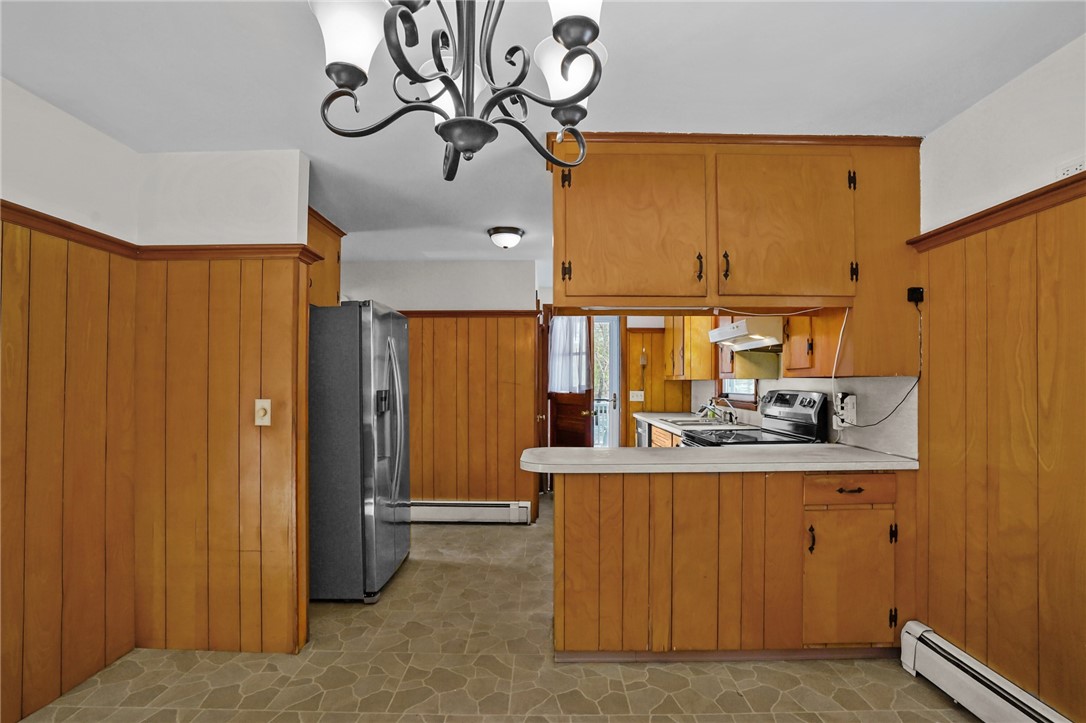 370 Maple Valley Road Coventry, RI 02816 - Photo 16 of 46