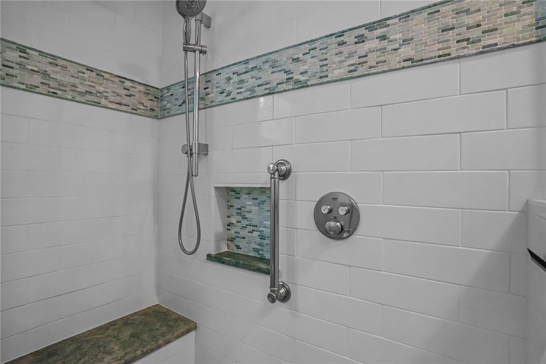 370 Maple Valley Road Coventry, RI 02816 - Photo 18 of 46