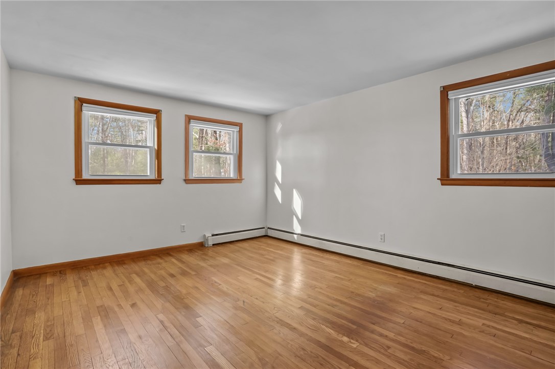 370 Maple Valley Road Coventry, RI 02816 - Photo 20 of 46