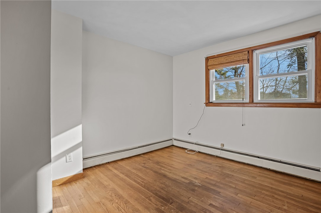 370 Maple Valley Road Coventry, RI 02816 - Photo 28 of 46