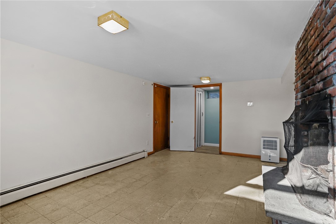 370 Maple Valley Road Coventry, RI 02816 - Photo 34 of 46