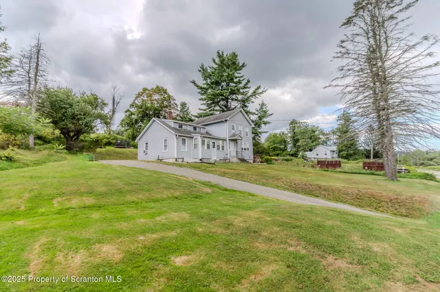 $287,400 | 15703 Highway 92, Jackson, PA 18825