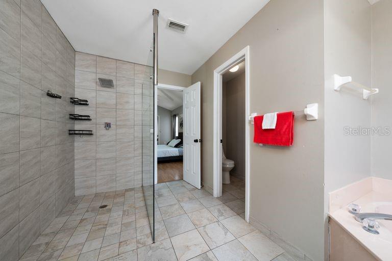 2805 Sweet Plum Court Kissimmee, FL 34747 - Photo 19 of 30