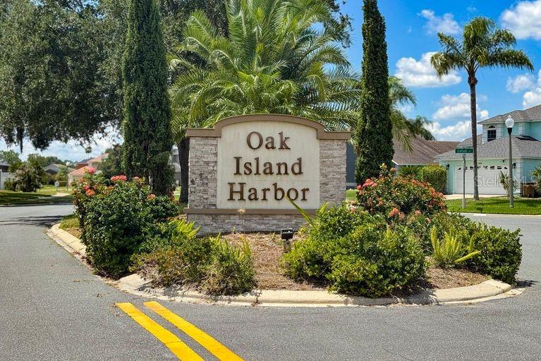 2805 Sweet Plum Court Kissimmee, FL 34747 - Photo 2 of 30