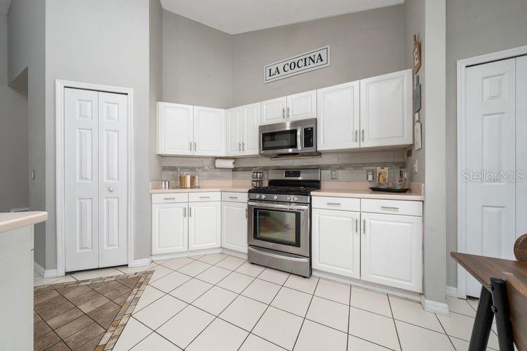 2805 Sweet Plum Court Kissimmee, FL 34747 - Photo 21 of 30