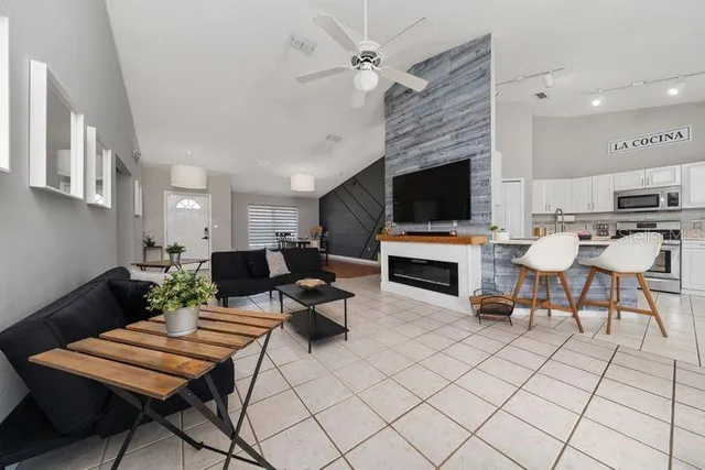 $420,000 | 2805 Sweet Plum Court, Kissimmee, FL 34747