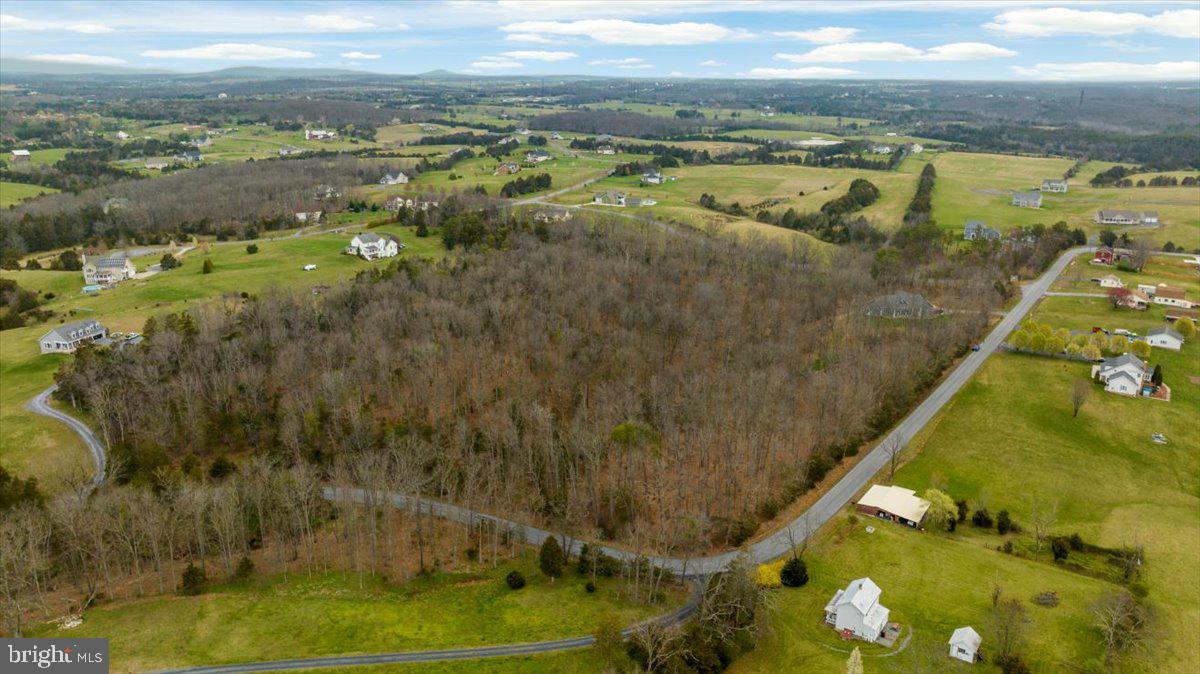 3 Huttle Road Middletown, VA 22645 - Photo 3 of 12