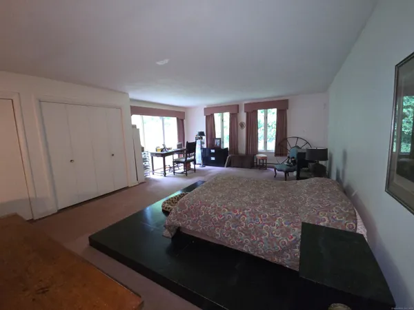 $775,000 | 1 Sabbaday Lane, Washington, CT 06793