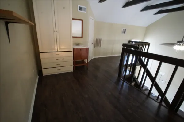 $1,250 | 8263 Sands Point Drive, Unit 170, Houston, TX 77036