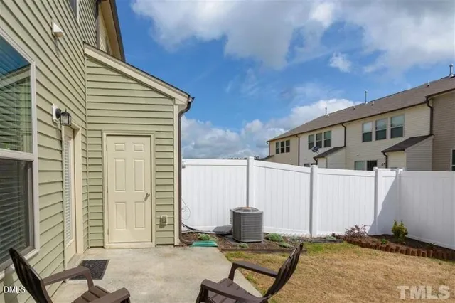 $1,890 | 408 Morgan Brook Way, Rolesville, NC 27571