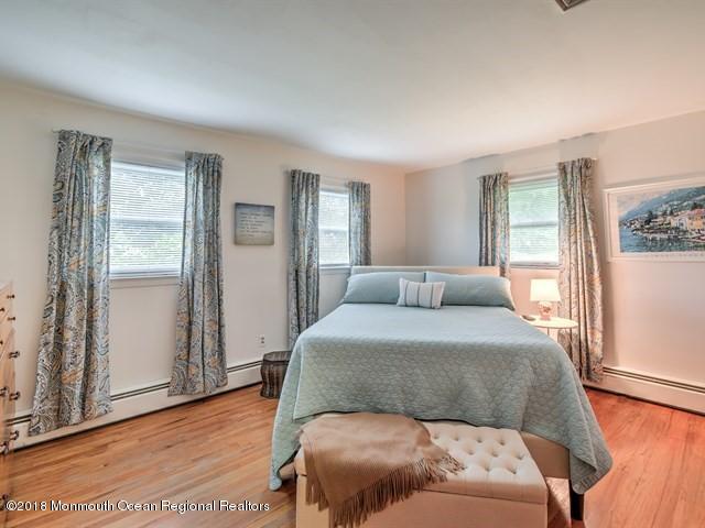 91 Millhurst Road Manalapan, NJ 07726 - Photo 11 of 26 MASTER BEDROOM