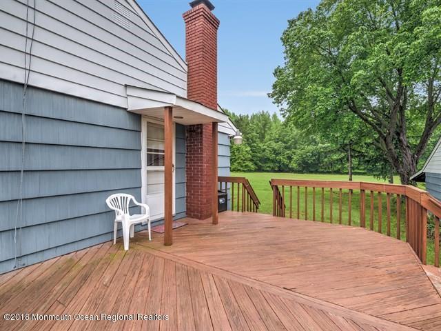 91 Millhurst Road Manalapan, NJ 07726 - Photo 19 of 26 DECK