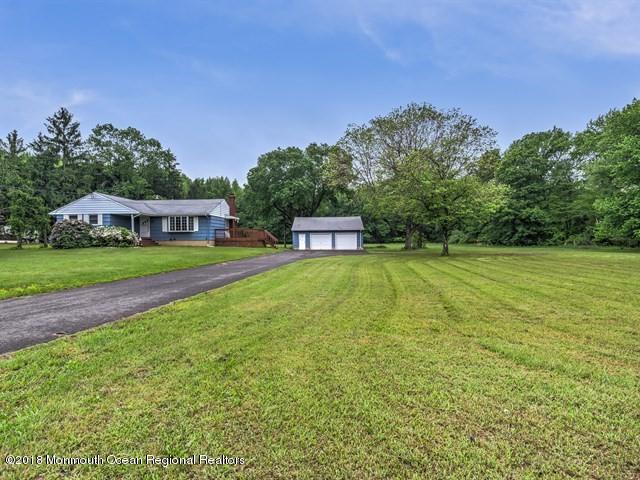 91 Millhurst Road Manalapan, NJ 07726 - Photo 3 of 26 FRONTAGE