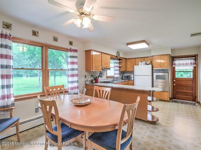 91 Millhurst Road Manalapan, NJ 07726 - Photo 9 of 26 KITCHEN