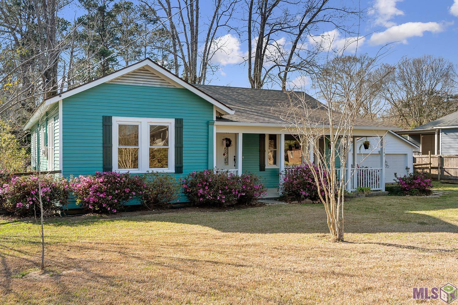 109 North River Road Denham Springs, LA 70726 - Photo 1 of 10
